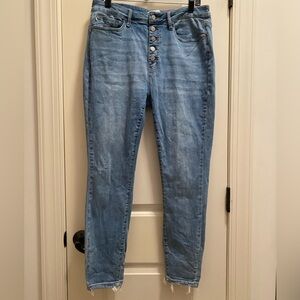 Judy Blue skinny fit button fly jeans distressed hem 13/31